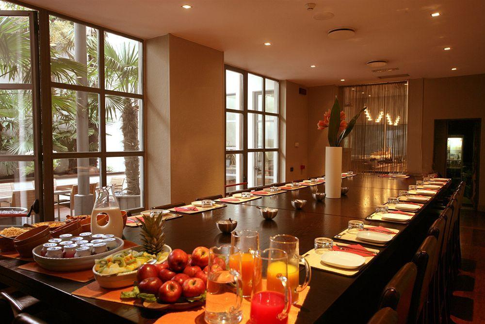 Hotel Townhouse 12
